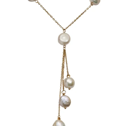 Collar largo estilo Y modelo Madisson con perlas barrocas naturales y cadena dorada en mujer.