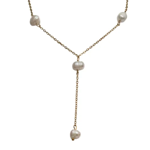 Collar fino en Y modelo Mar con perlas naturales de río integradas en cadena dorada.