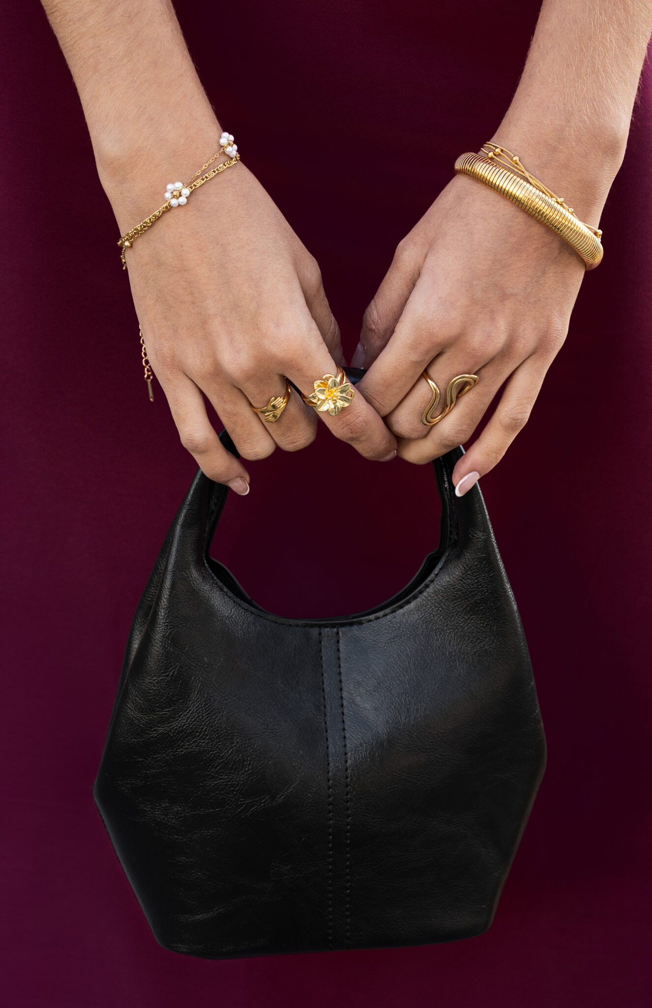 COLLAR CORBATÍN ZYRA